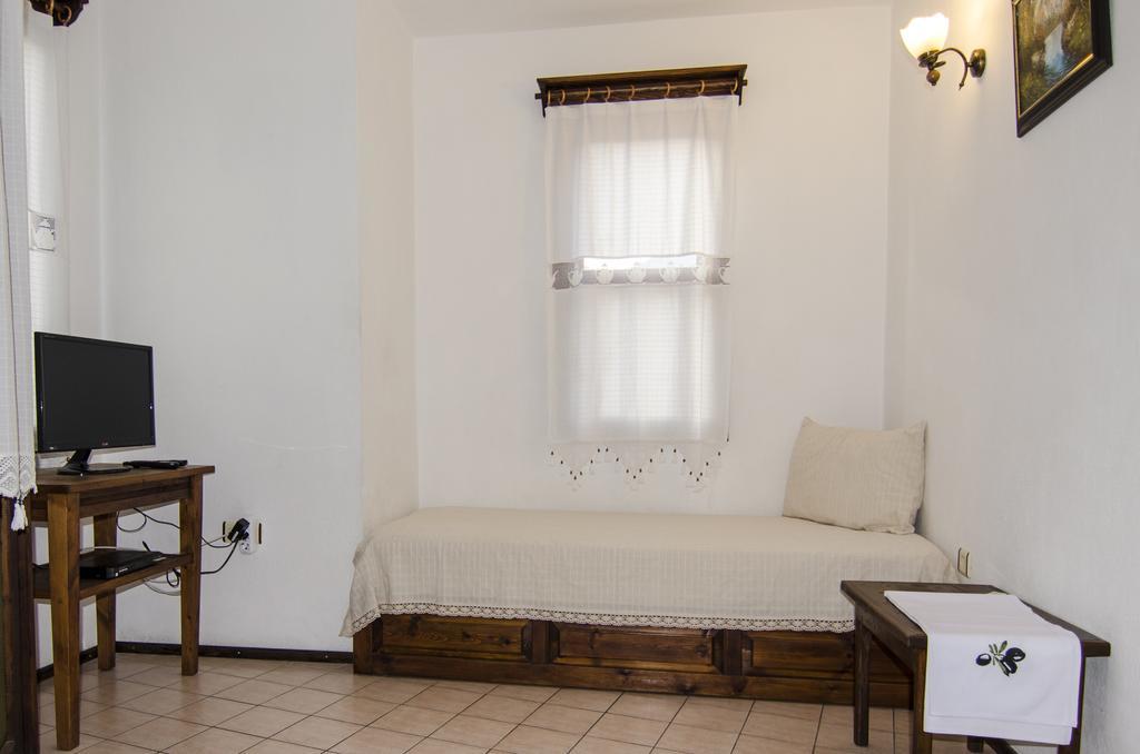 Olive Garden Apart Hotel Гьоджек Номер фото